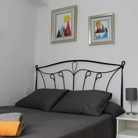 Centrico, Luminoso Y Acogedor Apartamento En
