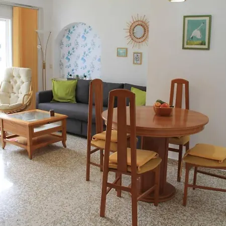 Centrico, Luminoso Y Acogedor Apartamento En * Nerja