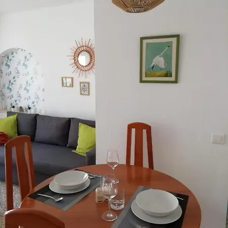 Centrico, Luminoso Y Acogedor Apartamento En * Nerja